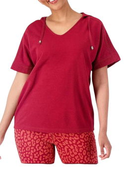 Sport Savvy Women's Tops