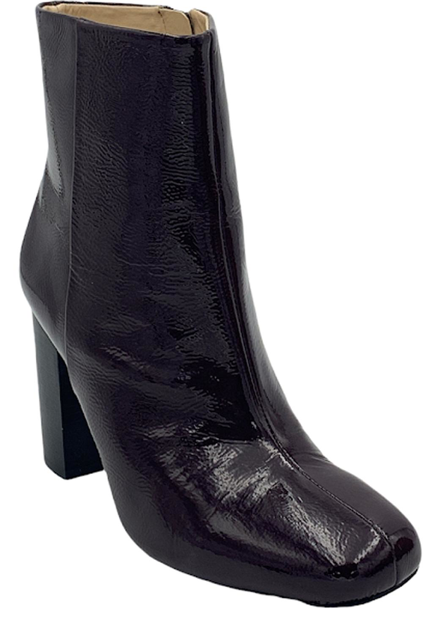 Vince camuto outlet dannia bootie