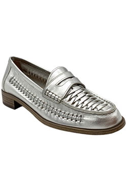 Vince Camuto  Loafers & Moccasins