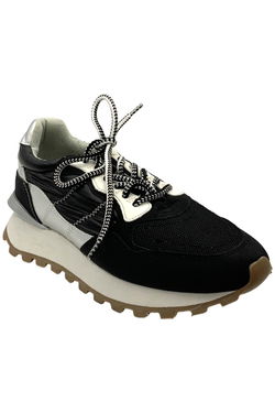 SHU SHOP Sneakers