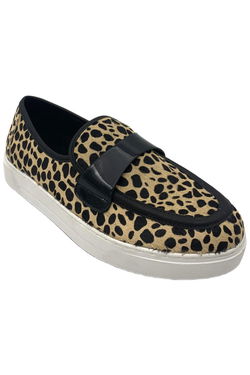 Donald Pliner Sneakers