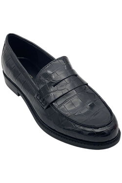 Marc Fisher Loafers & Moccasins
