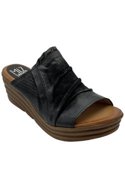 Miz Mooz Wedges
