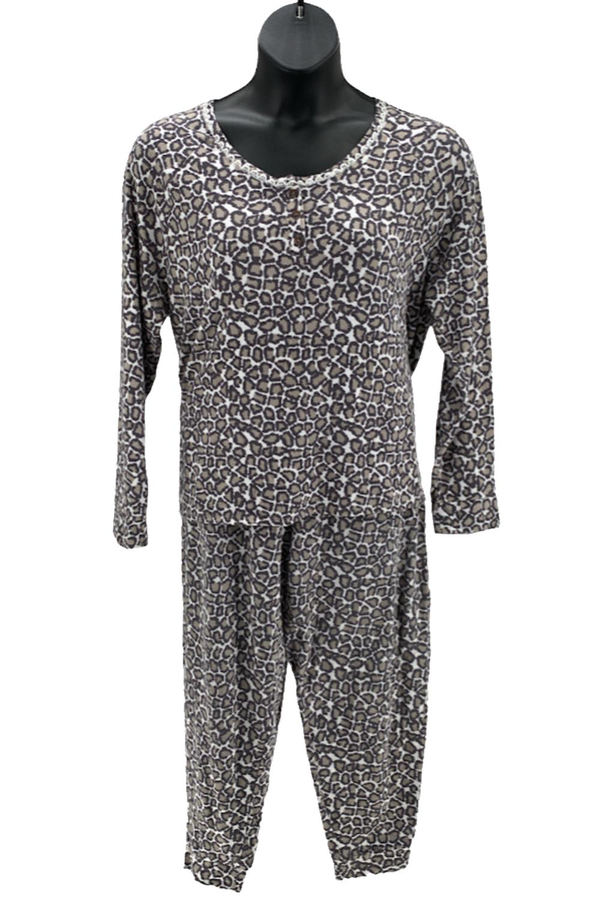 Koolaburra by UGG Petite Brushed Sweater Knit Pajama Set Portbllo