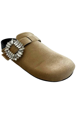 SHU SHOP Mules & Clogs