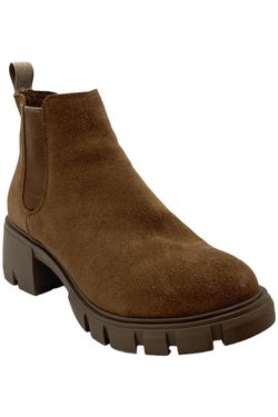 Steve Madden Boots