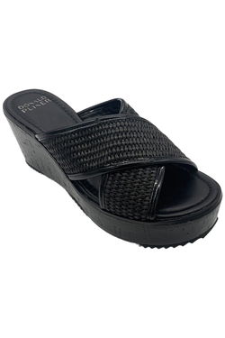 Donald Pliner Sandals