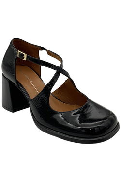 INTENTIONALLY Heels