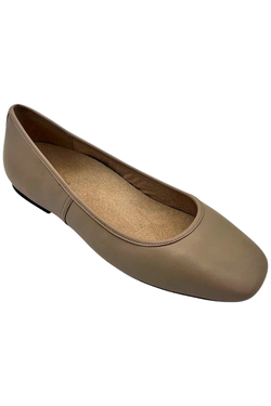 Vionic Flats