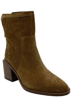 Vince Camuto  Boots