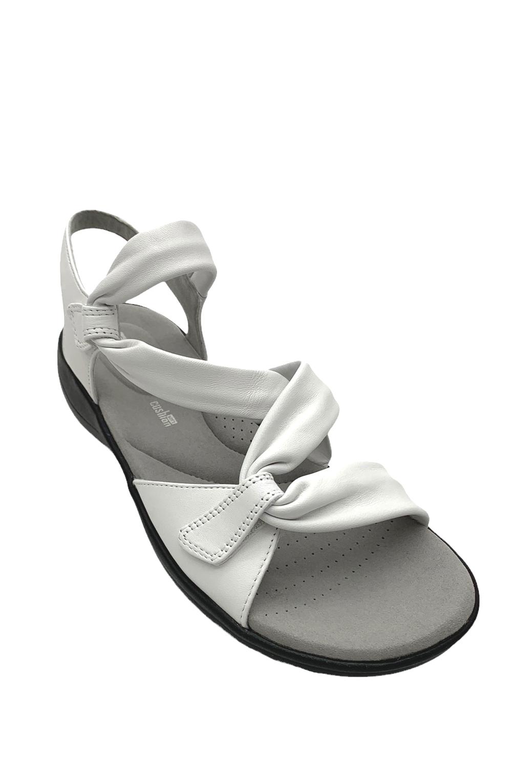 Clarks Collection Leather Sandals Saylie Moon White Jender