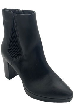 Anne Klein Boots