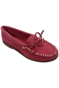 Minnetonka Loafers & Moccasins