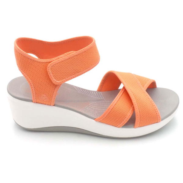 Cloudsteppers by clarks sale wedge sport sandals