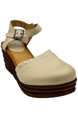 Miz Mooz Wedges