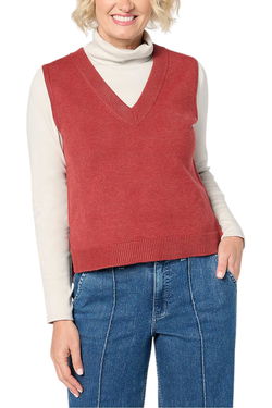 me by Jennie Garth Vests