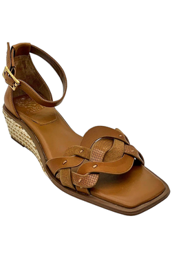 Vince Camuto  Sandals