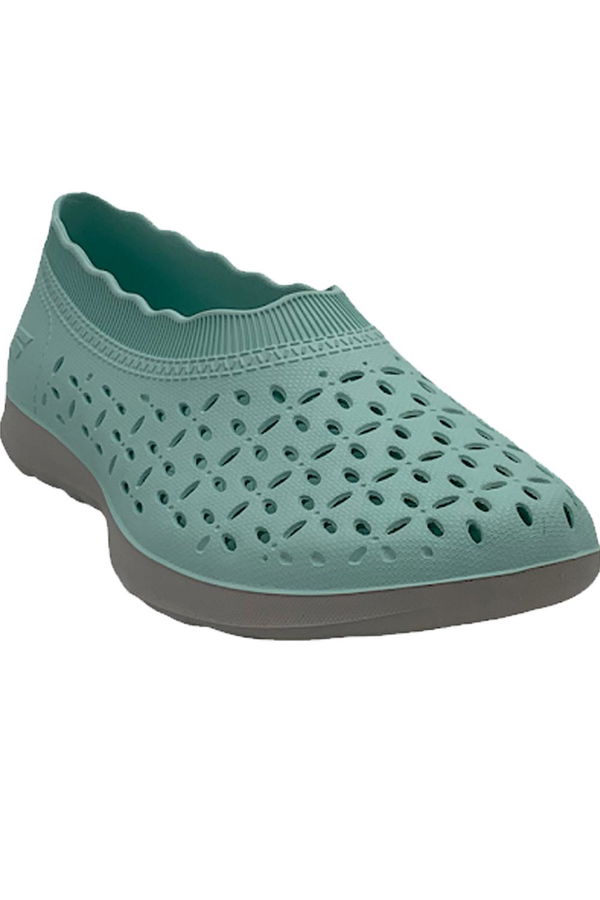 Skechers h2go cheap perforated shoes