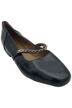 Naturalizer Flats