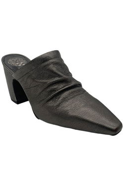 Vince Camuto  Mules & Clogs