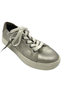 TOMS Sneakers