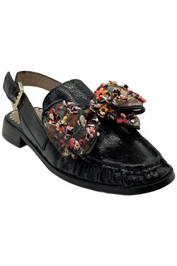 Betsey Johnson Flats