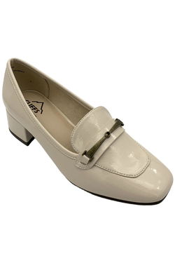 Cliffs by White Mountain Loafers & Moccasins