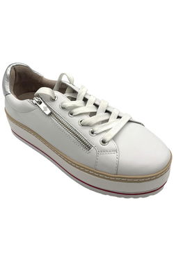 Donald Pliner Sneakers