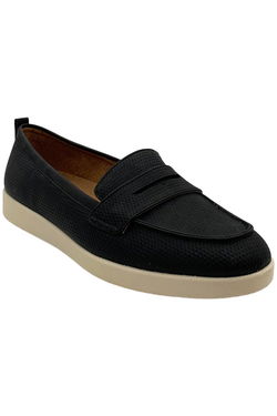 Naturalizer Loafers & Moccasins