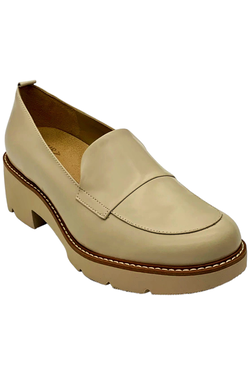 Naturalizer Loafers & Moccasins