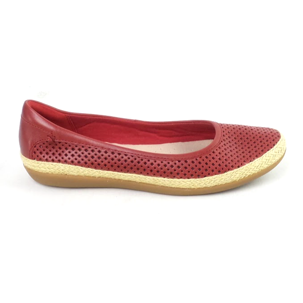 Clarks danelly deals adira women's flats