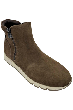 Easy Spirit Boots