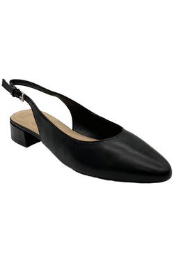 Easy Spirit Flats