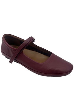 Naturalizer Flats