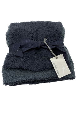 Barefoot Dreams Scarves & Wraps