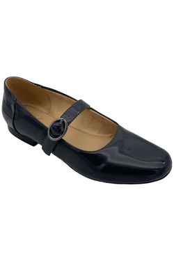 Naturalizer Flats