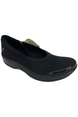 Bzees  Sneakers