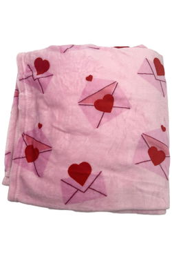 Warm+Cozy Blankets & Throws