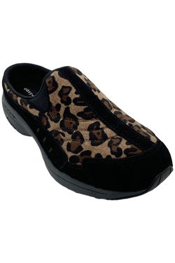 Easy Spirit Mules & Clogs