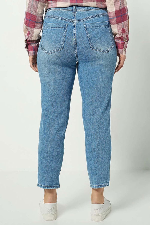 Straight Leg Jeans - Park Wash