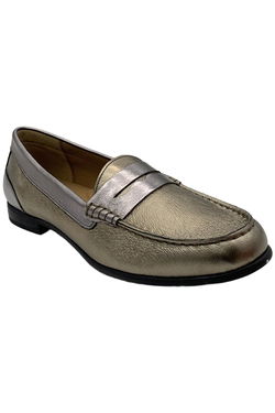 ARRAY Loafers & Moccasins
